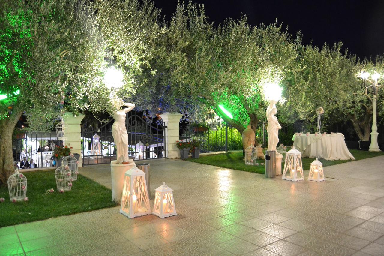 Parco Degli Ulivi Hotel Mirabella Imbaccari Bagian luar foto